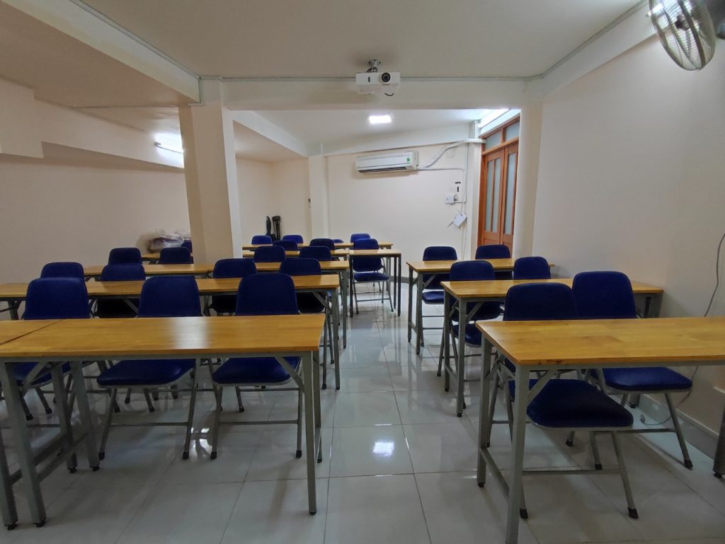 Phòng 30 đến 40 người tại quận 10